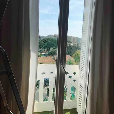 Raphael Et Centre 10 Mn A Pied Saint-Raphaël