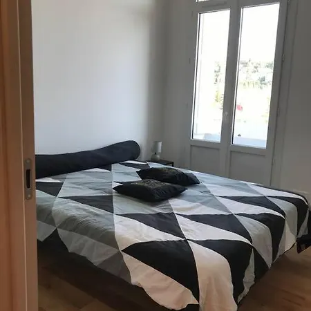 Apartament Raphael Et Centre 10 Mn A Pied Saint-Raphaël