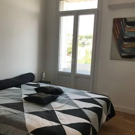 Raphael Et Centre 10 Mn A Pied Апартаменти