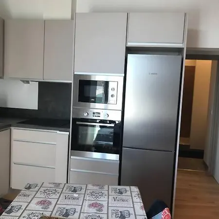 Apartament Raphael Et Centre 10 Mn A Pied Saint-Raphaël