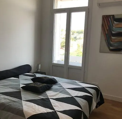 Raphael Et Centre 10 Mn A Pied Apartamento